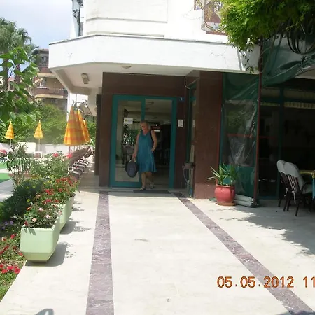 Lila 2* Alanya