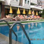 Appart hôtel Lila 2*