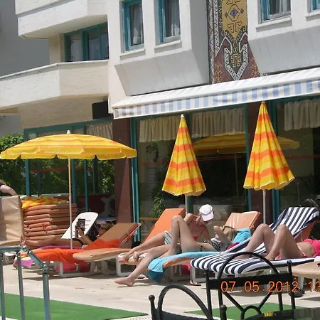 Hotel de apartamente Lila