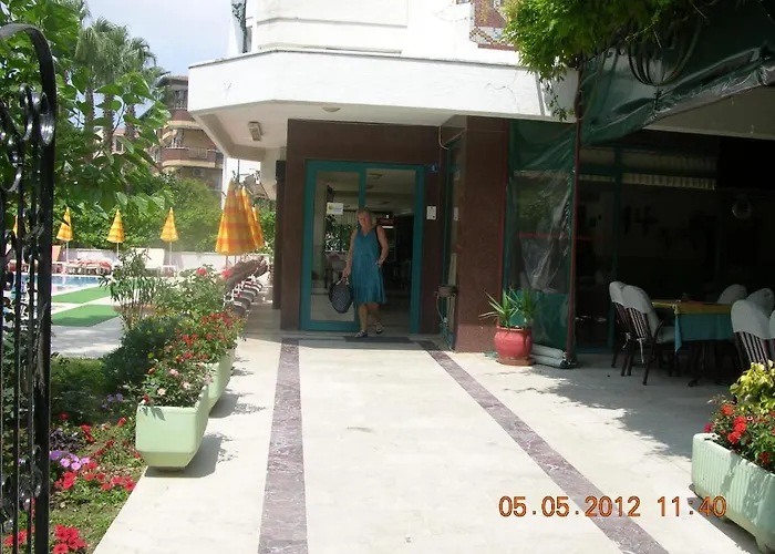 Lila 2* Alanya