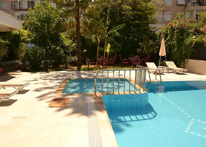Lila Lägenhetshotell Alanya