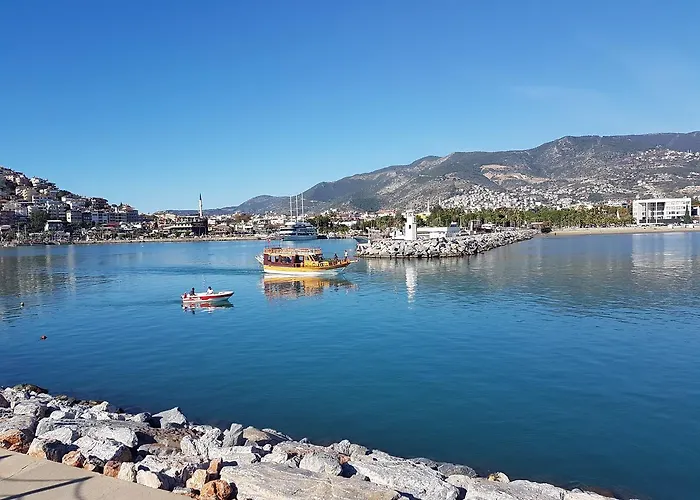 Lila Alanya