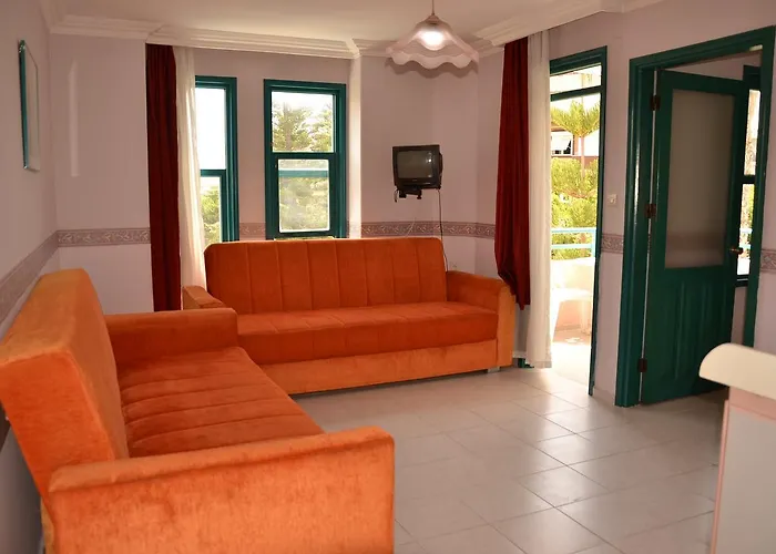 Lila Alanya
