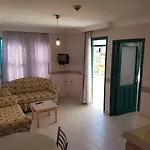 Lila מלון דירות