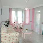 מלון דירות Lila אלאניה