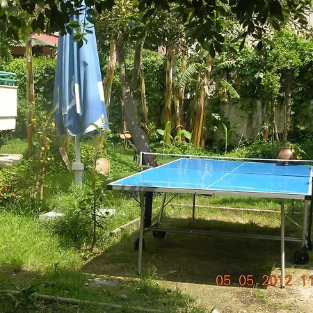 Lila Aparthotel