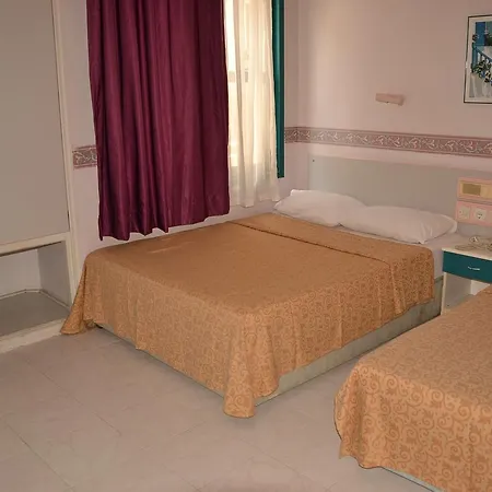 Lila Aparthotel